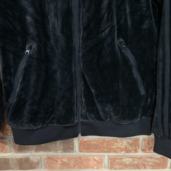 Adidas Pharrell Williams Collab Black Medium Velour Women's HU Track Jacket EUC - Picture 9 of 15